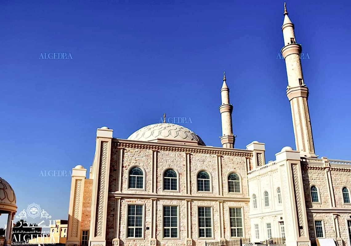 ALGEDRA'DAN SHARJAH’DAKİ KHALIL AL RAHMAN CAMİİ İÇİN İÇ TASARIM